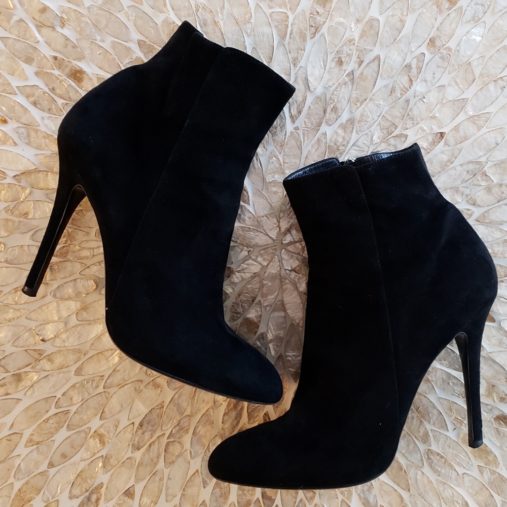 Ralph Lauren Beverly Black Suede Stiletto Booties